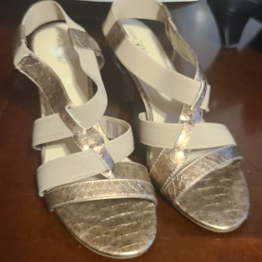 3 FOR 24$ 5 FOR 30$  EAST 5TH SANDLES SIZE 7 1/2